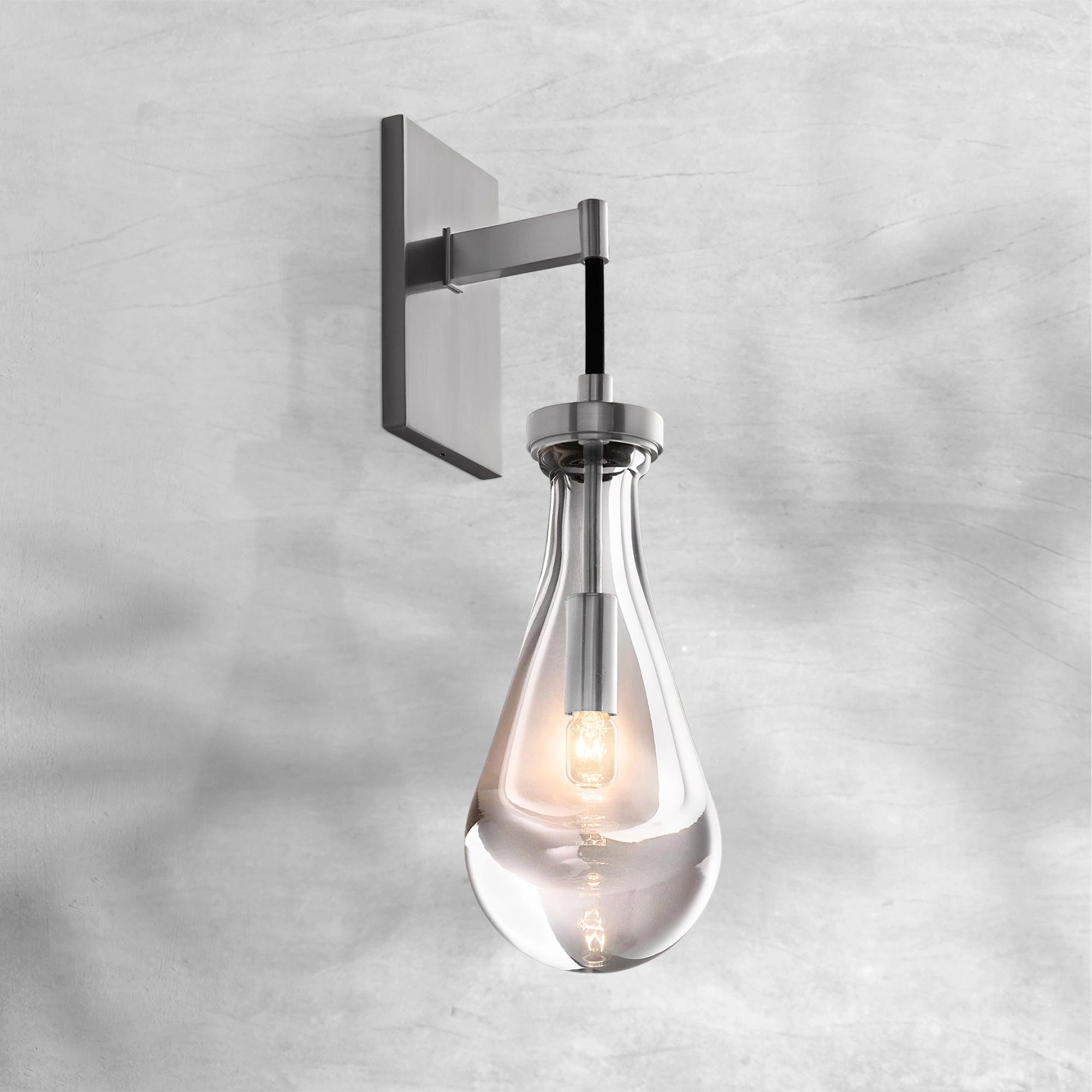Raindrop Modern Wall Sconce 18"