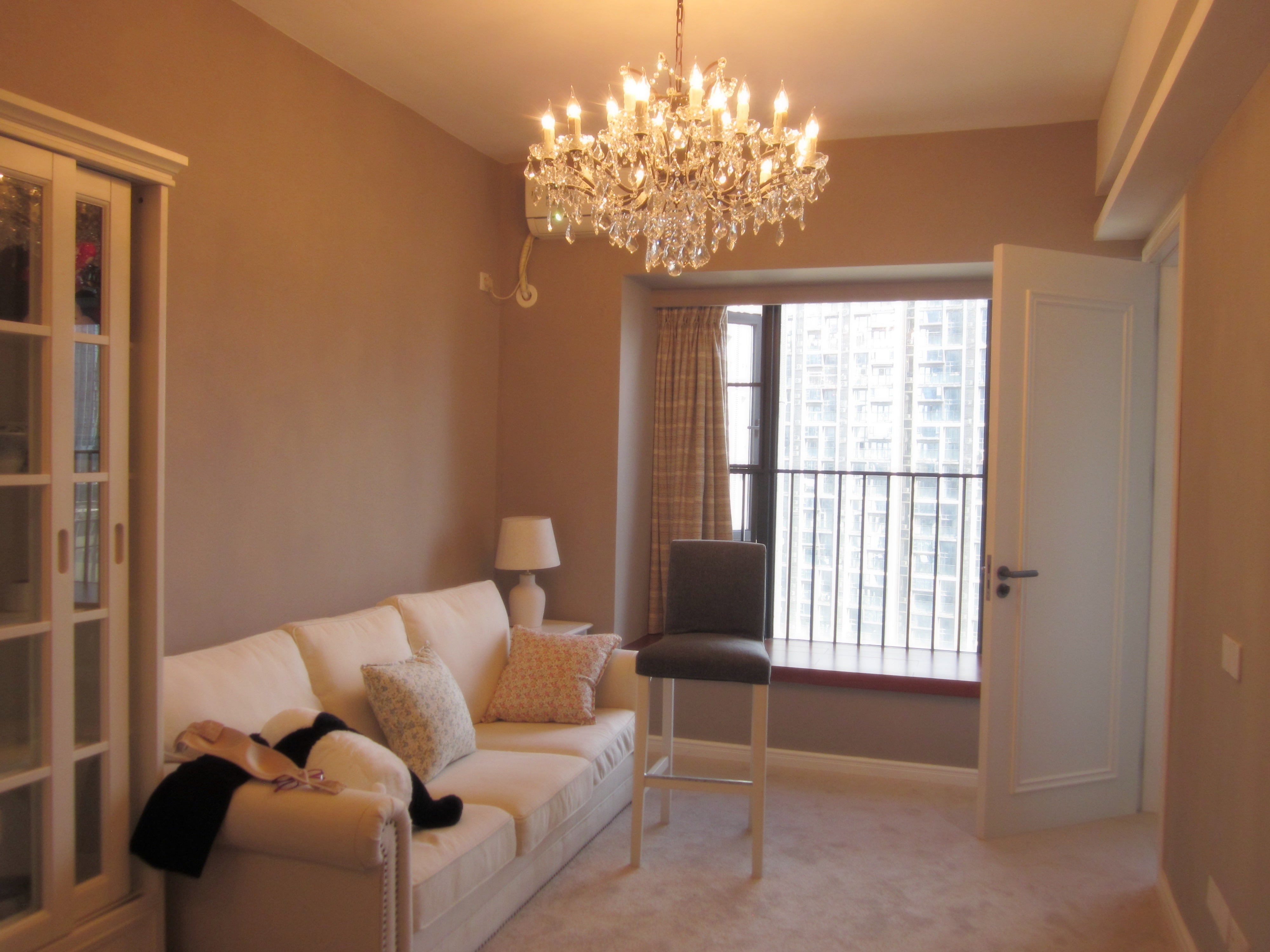 Luxury Traditional Crystal Round Chandelier chandeliers for dining room,chandeliers for stairways,chandeliers for foyer,chandeliers for bedrooms,chandeliers for kitchen,chandeliers for living room Kevin Studio Inc