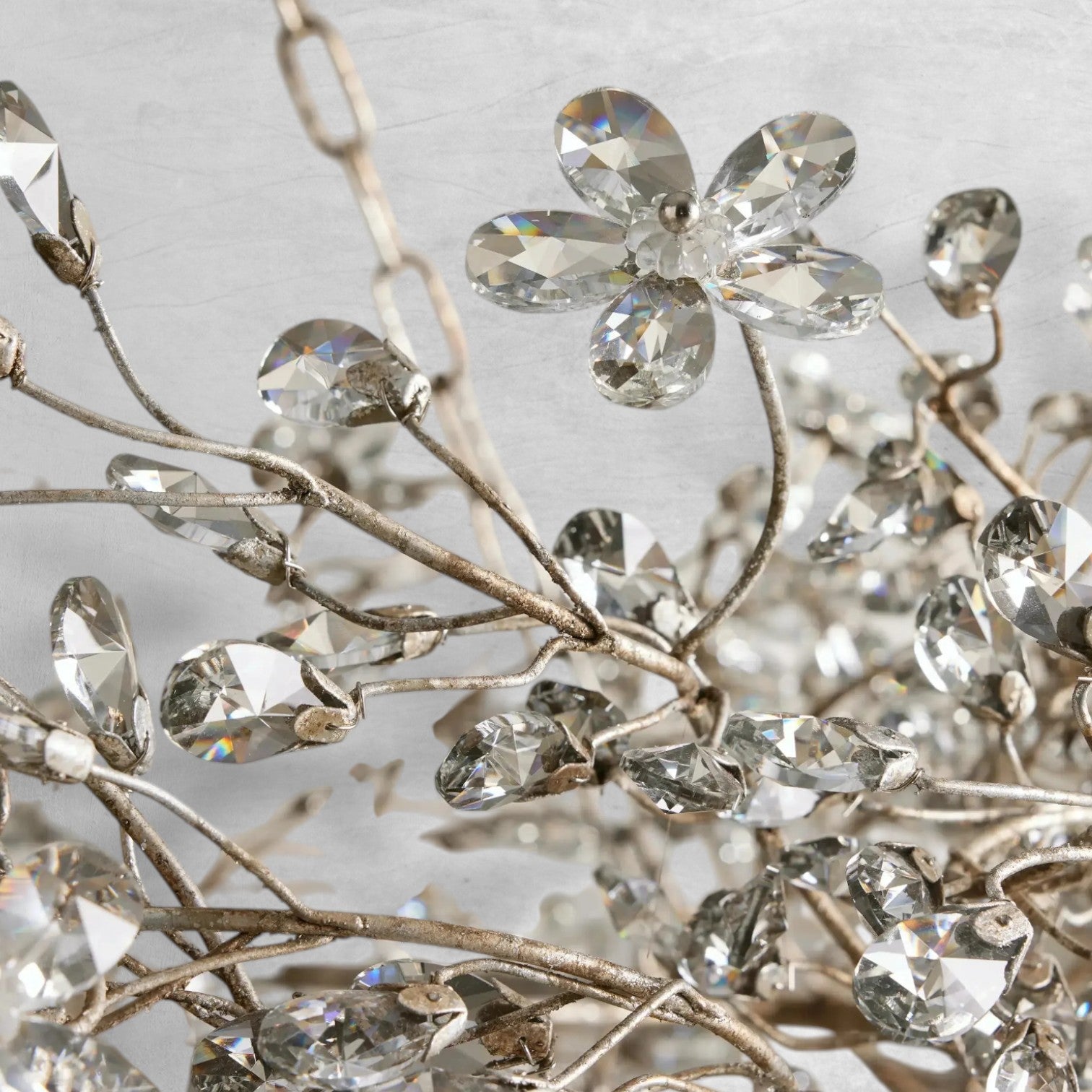 Fiore Oval Chandelier 62"74"