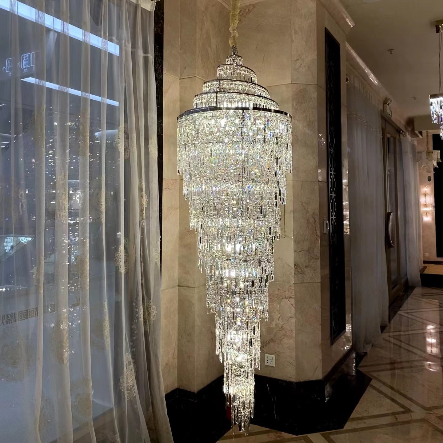 Luxury Spiral Crystal Chandelier For Foyer / Staircase Chandeliers Kevinstudiolives
