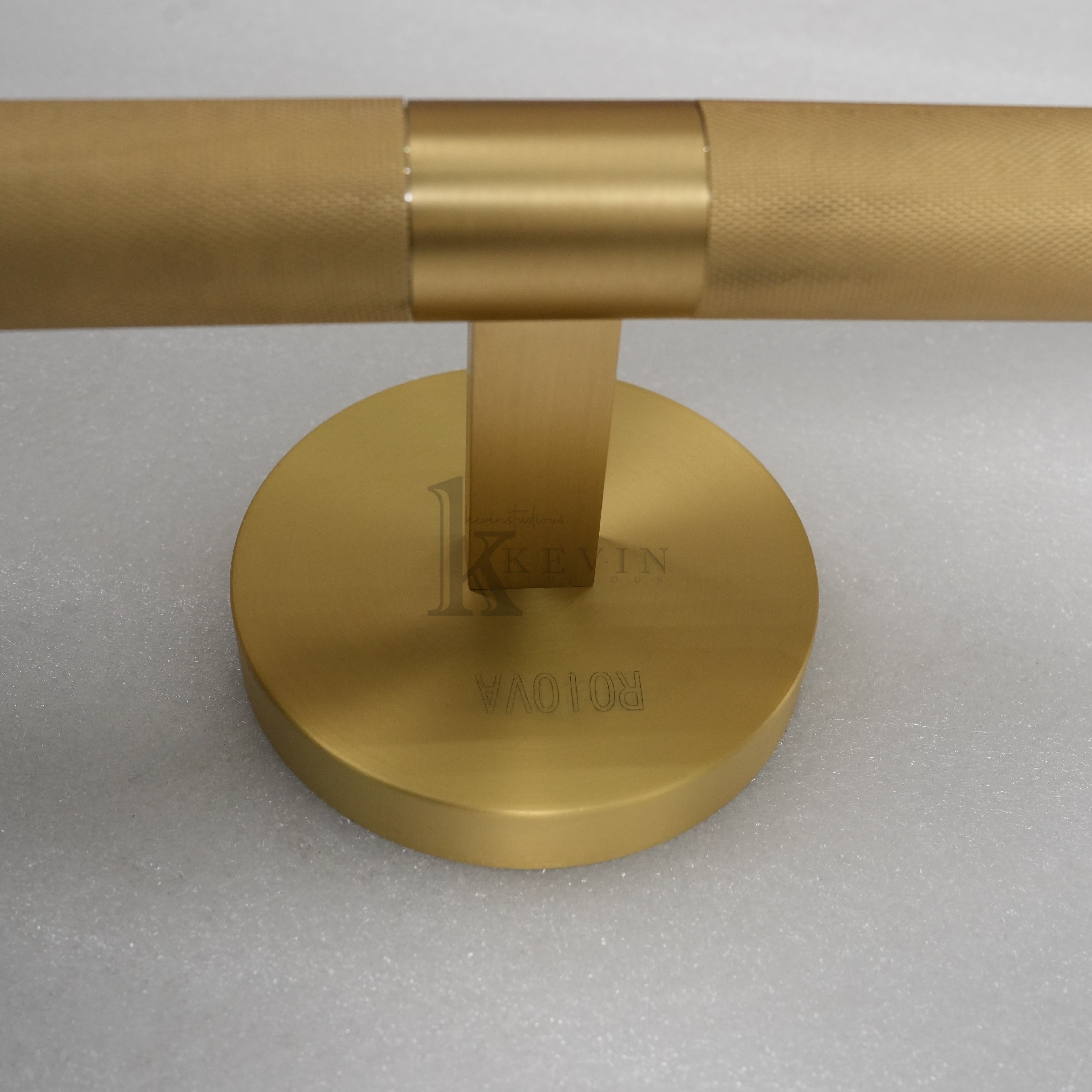 Amph Cylindrical Picture Light