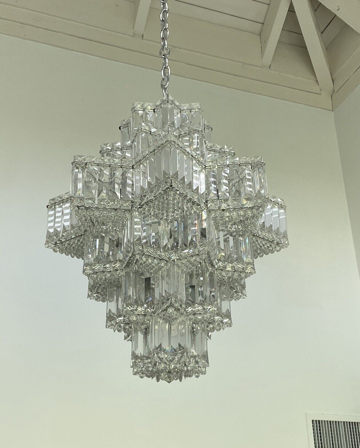 Fashion Star Shaped Chandelier Crystal Ceiling Light Fixture For Small Living Room/ Bedroom Chandeliers Kevinstudiolives