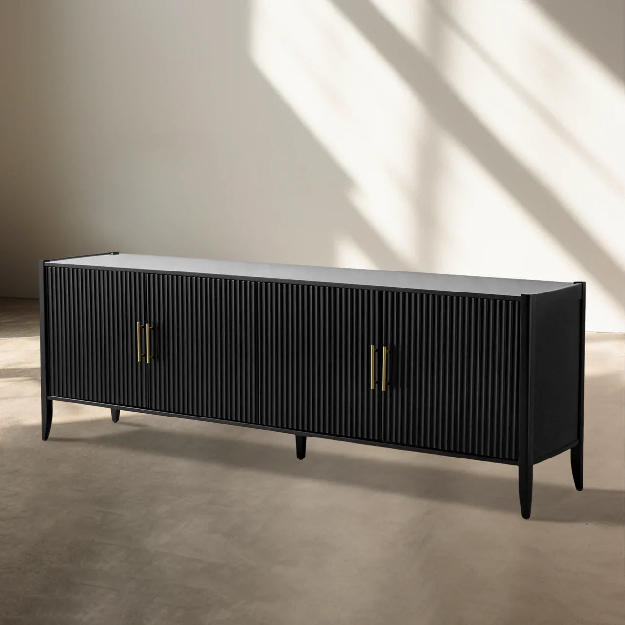 Louis Media Console
