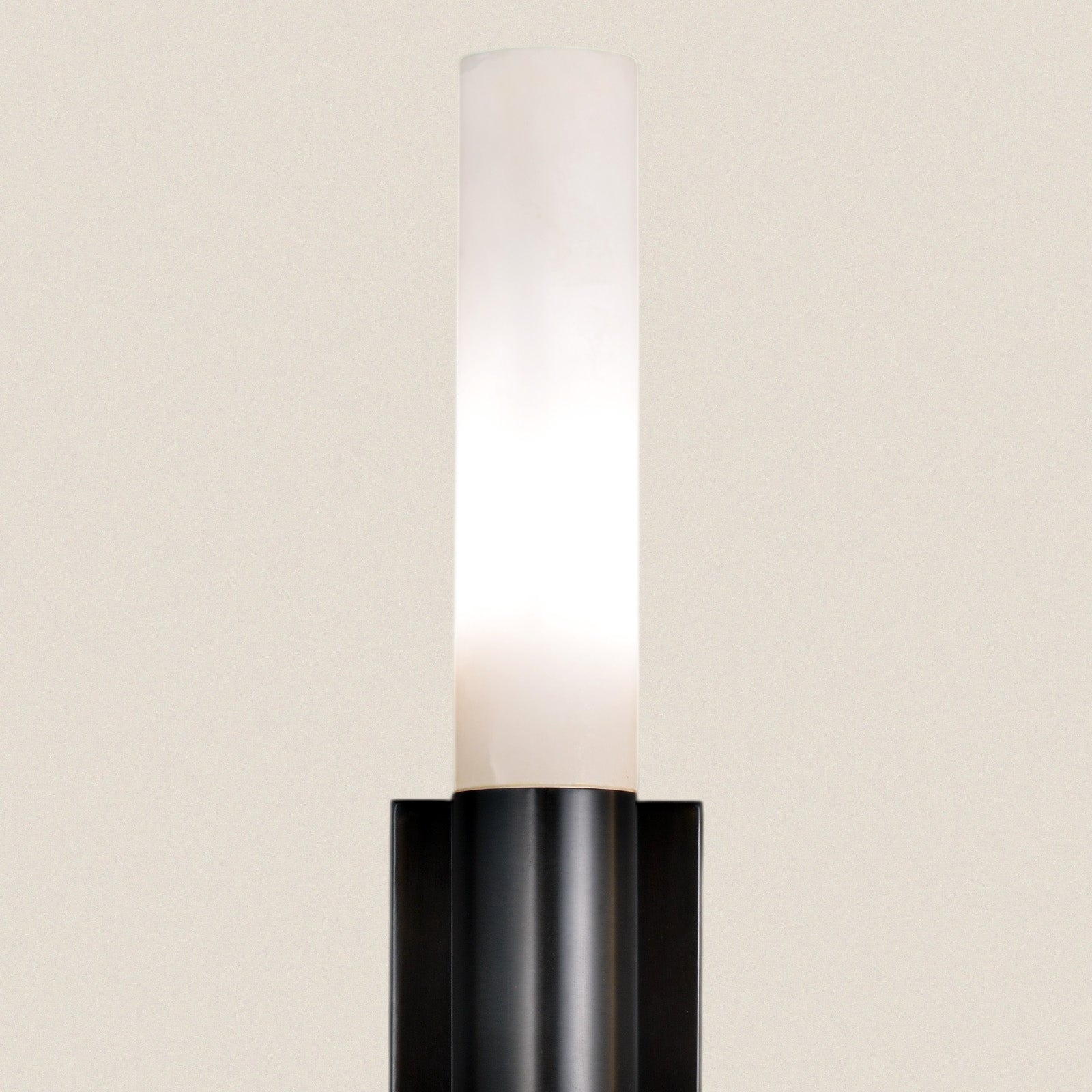 Modern Alabaster Vertical Double-Ended Wall Sconce