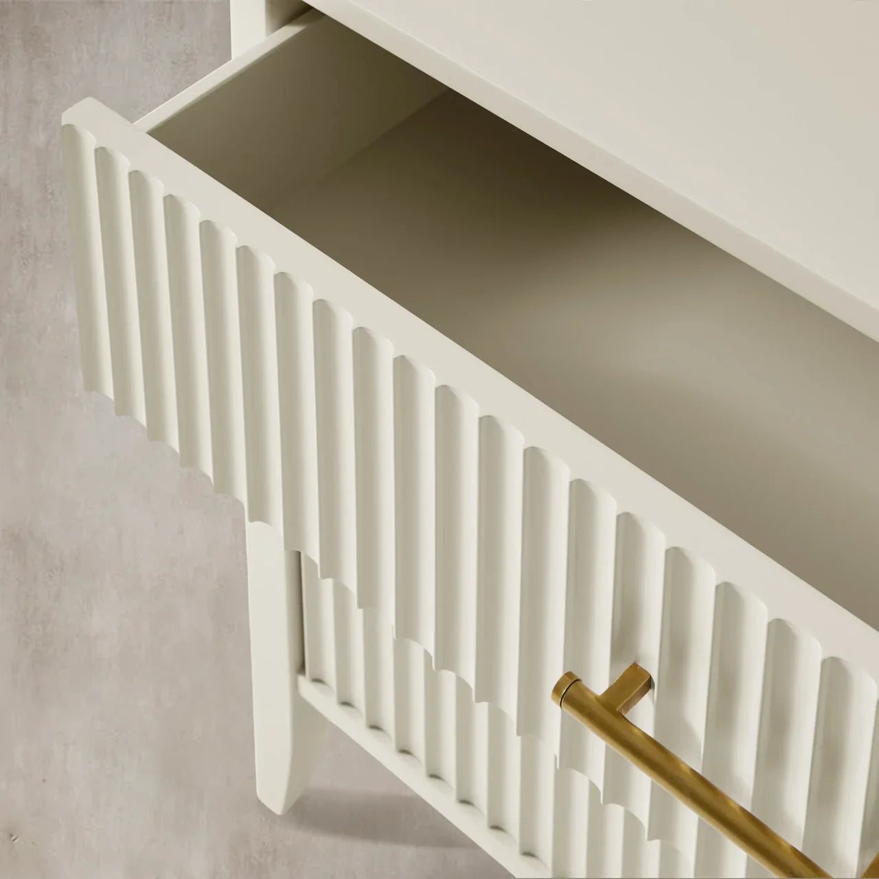 Louis 3-Drawer Nightstand