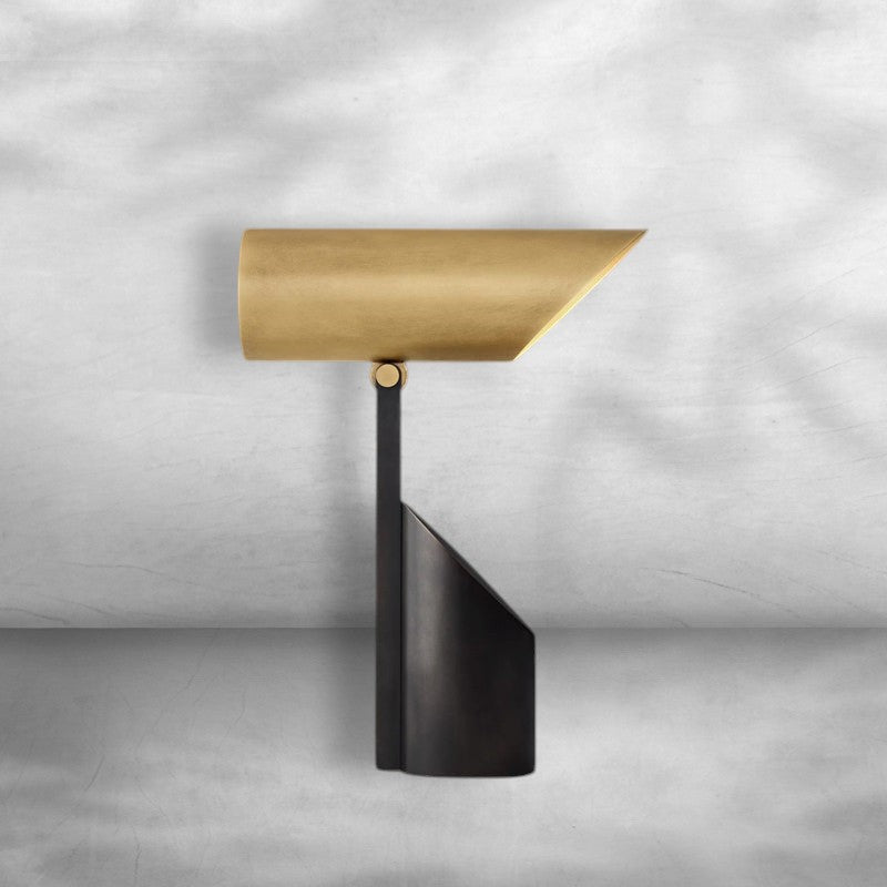 Champeaunt Folding Spotlight
